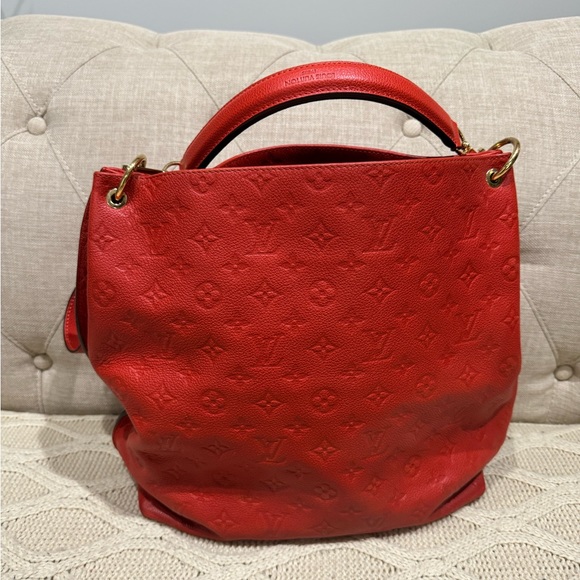 Authentic Louis Vuitton Red Métis Hobo empreinte - Picture 4 of 4